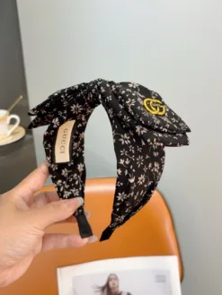 Alternative view of GUCCI Hair Accessories D520260503261749