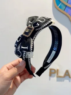 Alternative view of GUCCI Hair Accessories D520260503341549