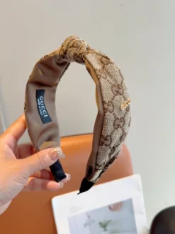 Alternative view of GUCCI Hair Accessories D520260503341949