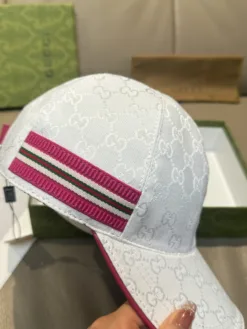Alternative view of GUCCI Hats & Caps F020260503132649