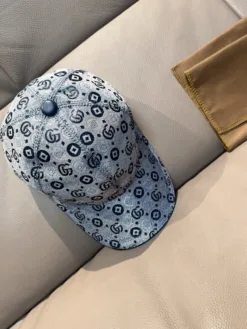 Alternative view of GUCCI Hats & Caps F020260503183349