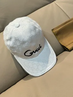 Alternative view of GUCCI Hats & Caps F020260503184349