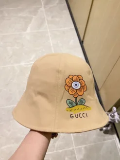 Alternative view of GUCCI Hats & Caps F020260503285749