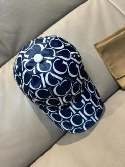 Alternative view of GUCCI Hats & Caps F020260503310549