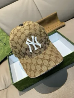 Alternative view of GUCCI Hats & Caps F520260503184549
