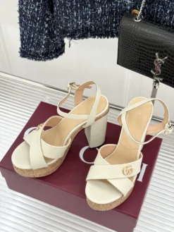 Alternative view of GUCCI Heels EU35-39 C40202605032062139