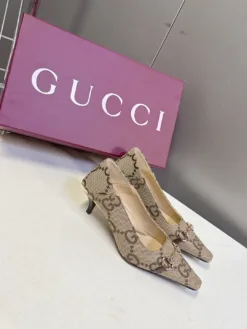 Alternative view of GUCCI Heels EU35-41 C30202605032557139