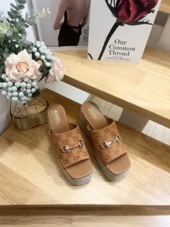 Alternative view of GUCCI Heels EU36-41 B80202605030189129