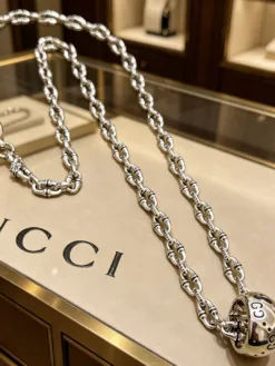 GUCCI Necklaces A1520260504010469