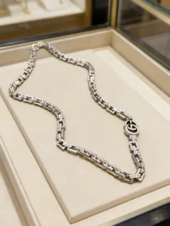 Alternative view of GUCCI Necklaces A4520260504012979