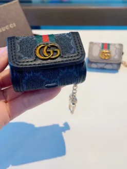 Alternative view of GUCCI Phone & Computer & Gadgets E020260503452249
