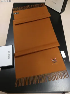 Alternative view of GUCCI Scarves A1520260504897369