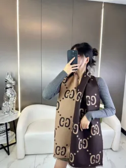 GUCCI Scarves A2520260504934369