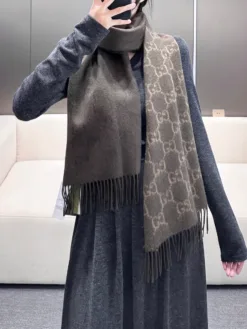 Alternative view of GUCCI Scarves A3520260504189369