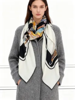 Alternative view of GUCCI Scarves B05202605041079689