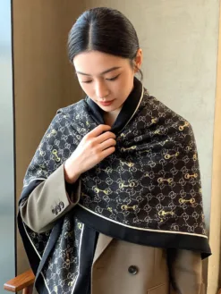 GUCCI Scarves B0520260504148089
