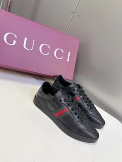 Alternative view of GUCCI Sneakers EU35-45 C10202605032548129