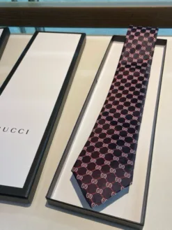 Alternative view of GUCCI Ties E020260504937349