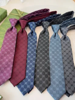 GUCCI Ties F020260504985149