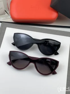 Alternative view of HERMES Glasses & Sunglasses F520260504903749