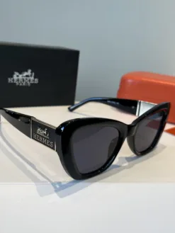 HERMES Glasses & Sunglasses H020260504797159