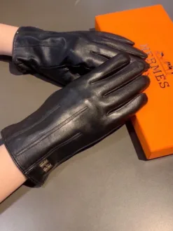Alternative view of HERMES Gloves A0520260503491469