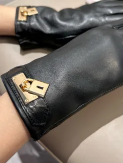 HERMES Gloves A4520260503530879