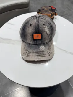 HERMES Hats & Caps E520260503477949
