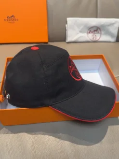 Alternative view of HERMES Hats & Caps F520260503164649