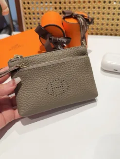 Alternative view of HERMES Phone & Computer & Gadgets E520260503065349