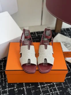 HERMES Sandals & Slides EU35-41 D00202605030975159