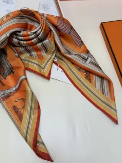 Alternative view of HERMES Scarves A1520260504872669