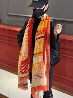 Alternative view of HERMES Scarves A7520260504237589