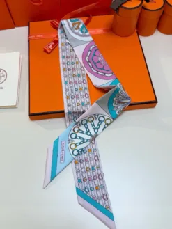HERMES Scarves D520260504702049