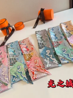 Alternative view of HERMES Scarves E020260504755949