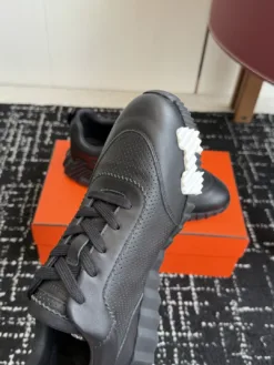 Alternative view of HERMES Sneakers EU40-89 C40202605030019139