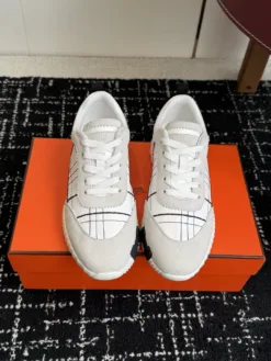 HERMES Sneakers EU40-89 C70202605030022149