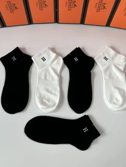 Alternative view of HERMES Socks D520260503202749