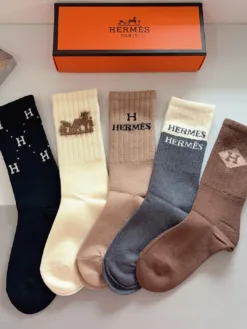 HERMES Socks E020260503227149