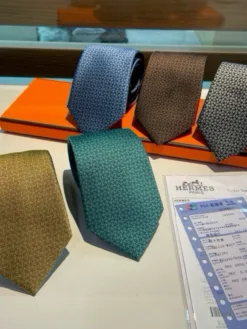 HERMES Ties E020260504560749