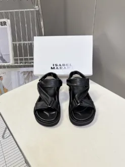 ISABEL MARANT Sandals & Slides EU35-40 C30202605031868139