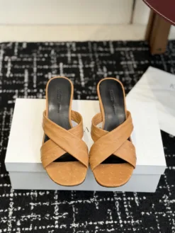 KHAITE Sandals & Slides EU35-40 C90202605033198159