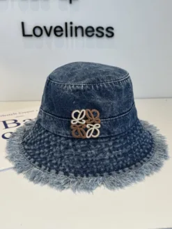 Alternative view of LOEWE Hats & Caps E020260503308049