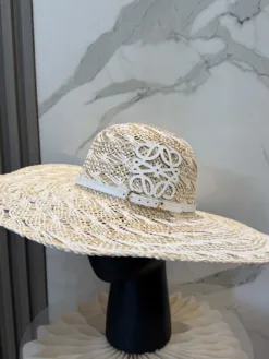 LOEWE Hats & Caps E820260503188949
