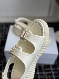 Alternative view of LOEWE Sandals & Slides EU35-40 C30202605031451139