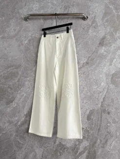 LOEWE Trousers & Shorts Denim 36-40 D15202605270280159