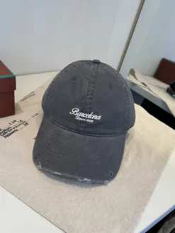 LORO PIANA Hats & Caps D020260503437649