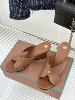 Alternative view of LORO PIANA Heels EU35-39 B90202605031635129