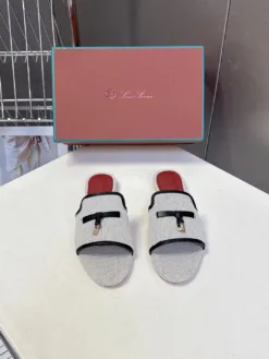 LORO PIANA Sandals & Slides EU35-41 B70202605030914119