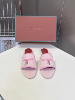 LORO PIANA Sandals & Slides EU35-41 B70202605030915119